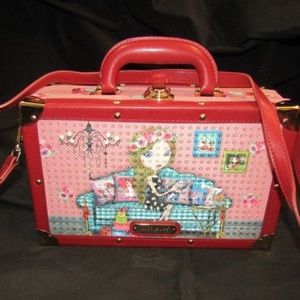 NICOLE LEE Girl Tea Time Square Hard Case Handbag